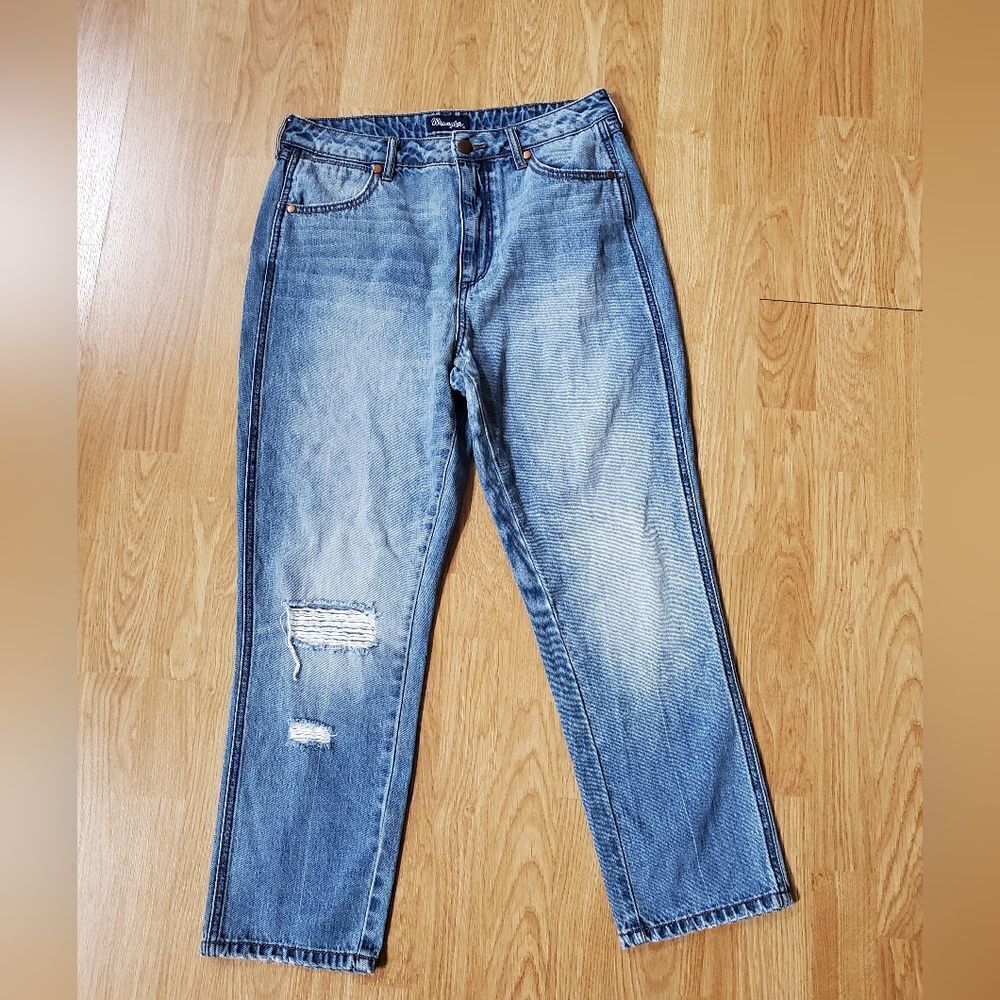 Wrangler Distressed Knee Straight Leg Jeans sz 28x26